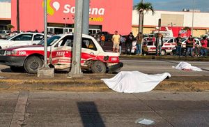 ¡BRUTAL CHOQUE EN COATZA! - DOS MUJERES PERDIERON LA VIDA, UN TAXISTA Y UN MENOR RESULTAN LESIONADOS
