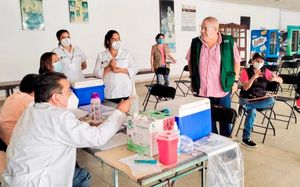 ¡LE PONDRÁ LUPA! - UYUYYUYYYY