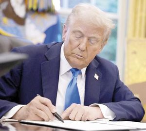 ¡TRUMP ELEVA LOS ARANCELES A COREA DEL SUR DEL 15% AL 25%!