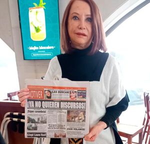 ¡ASESORA Y COMADRE! - LAURA ITZEL