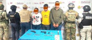 ¡CINCO DETENIDOS EN UN CATEO EN COATZACOALCOS!