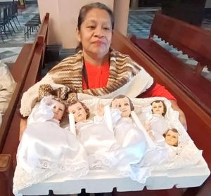 ¡POLÉMICA POR VESTIMENTA DE NIÑO DIOS!