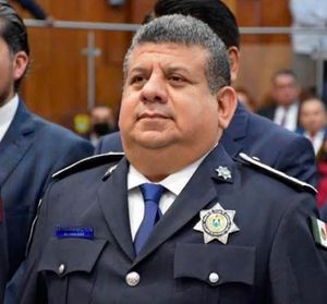 ¡EL CAPI ZÚNIGA ESTÁ EN  COATZA! - *Ahora es señalado por el caso Salmón-Arrachera, no se retiró