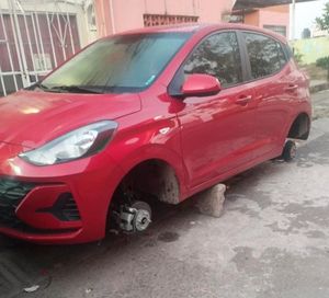 ¡VUELVEN ATACAR LOS ROBA-LLANTAS!