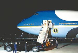 ¡TRUMP VS. LA SUPREMA CORTE!