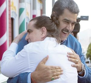 ¡DETIENEN A ALEX SAAB, EX MINISTRO DE MADURO!
