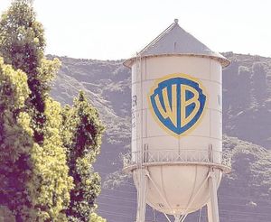 ¡WARNER BROS SE FUSIONA CON LA PARAMOUNT!