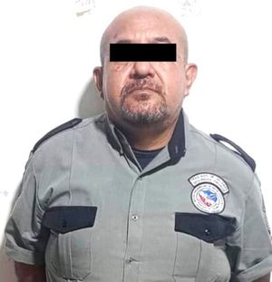 ¡HUNDEN A CUSTODIO DEL SERVICIO PANAMERICANO QUE DISPARÓ CONTRA JOVEN!