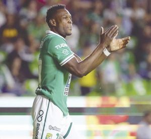 ¡REGRESA LEÓN AL TRIUNFO A COSTA DE SANTOS!