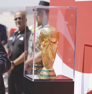 ¡LLEGA TROFEO DE LA COPA DEL MUNDO A MÉXICO!