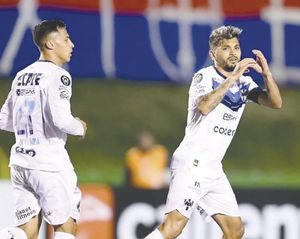 ¡CON GOLAZO, RAYADOS EMPATA AL FINAL CON XELAJÚ EN GUATEMALA!