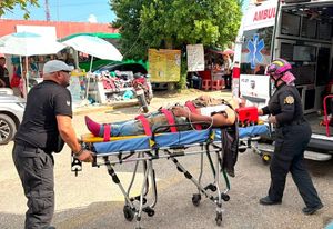 ¡ALBAÑIL CAYÓ 5 METROS Y SE PARTIÓ LA CABEZA!