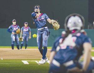 ¡LISA HOP IMPARABLE!