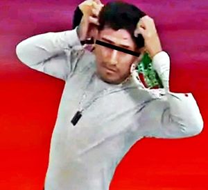 ¡BANDIDO ASALTA CON PISTOLA EN MANO!