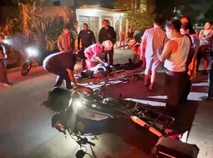 ¡DOS HERIDOS EN CHUZA DE MOTOS!