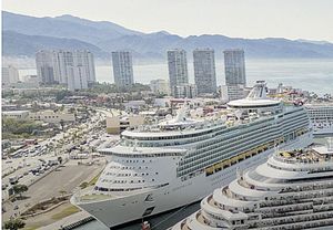 ¡SUSPENDEN CRUCEROS ARRIBOS A VALLARTA!