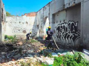 ¡INCENDIO EN INMUEBLE ABANDONADO EN DÍAZ MIRÓN Y CAÑONERO TAMPICO!