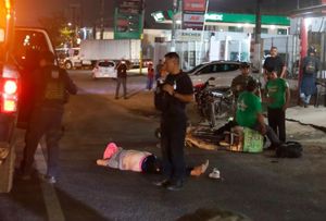 ¡REPARTIDOR EMBISTIÓ Y MATÓ A MUJER EN LAS AMAPOLAS!