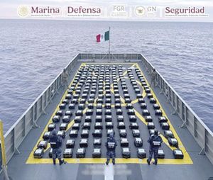 ¡ASEGURA SEMAR DOS TONELADAS DE COCAÍNA! - EN COSTAS DE ACAPULCO