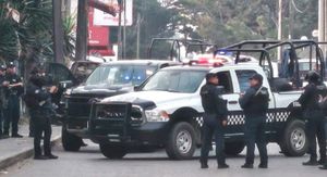 ¡TIROTEAN AL EX ALCALDE! - NAHUM ALVAREZ SALIO ILESO CUANDO SUS ESCOLTAS REPELIERON AL ATAQUE ARMADO