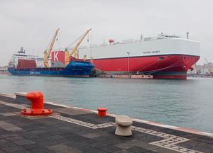 ¡LLEGA ‘MONSTRUO’! - AL PUERTO