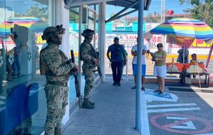 ¡ASALTAN BANCO EN CHEDRAUI EL COYOL!