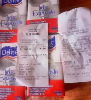 ¡REVENDEN AYUDA HUMANITARIA! - Y SIGUEN...