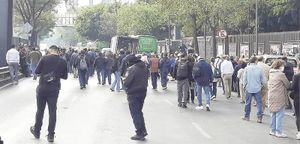 ¡BLOQUEOS DE PETROLEROS!