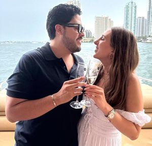 ¡BODA DORADA! - DE CHIQUI-ALDANA