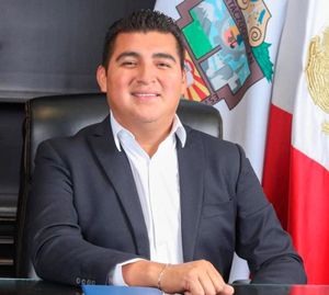 ¡ATAQUE ARMADO A NAHÚM! - EX ALCALDE Y EX DIPUTADO DE MORENA