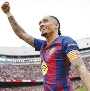 ¡BARCELONA GOLEA AL SEVILLA CON TRIPLETE DE RAPHINHA!