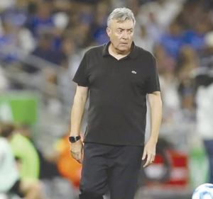 ¡CESA RAYADOS AL ESPAÑOL TORRENT!