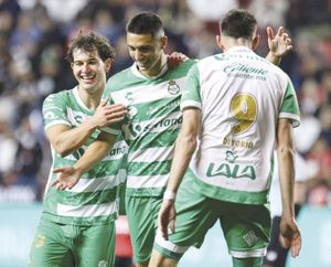 ¡SANTOS ROMPE EL ENCANTO Y GANA SU PRIMER JUEGO DEL TORNEO!