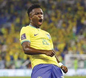 ¡BRASIL PRESUME SEGUNDO UNIFORME PARA COPA DEL MUNDO!