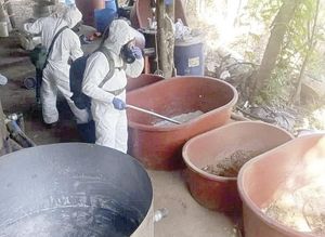 ¡ASEGURAN 300 KG DE METANFETAMINA!