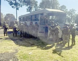 ¡CAPACITAN A 63 MARINOS EN COMBATE URBANO!