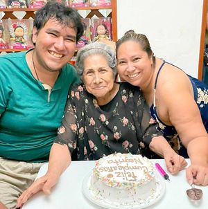 ¡FELIZ CUMPLEAÑOS, SEÑORA ALTAGRACIA!