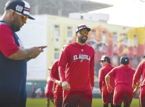 ¡UNA HISTORIA LLAMADA BÉISBOL! | REGRANSA A SU NIDO - El Águila regresa a su nido después de una gira que superó los 10 días entre Sumpango y la CDMX. El Glorioso vuelve a casa con la maleta llena de apuntes y conclusiones importantes. Pedro Meré…