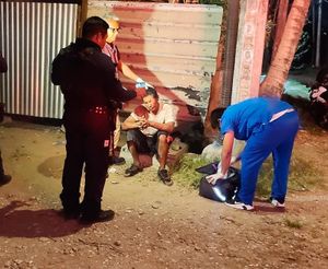 ¡VÁNDALOS LE DAN UNA PALIZA A MOTOCICLISTA EN LA RESERVA 3!