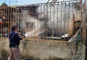 ¡SE INCENDIÓ VIVIENDA EN LAGOS DE PUENTE MORENO!