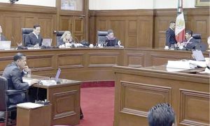 ¡AVALA CORTE FACULTAD DE UIF PARA BLOQUEAR CUENTAS! - SIN ORDEN JUDICIAL PREVIA