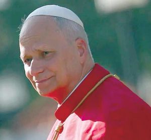 ¡NO ME INTERESA EN ABSOLUTO DEBATIR CON TRUMP!