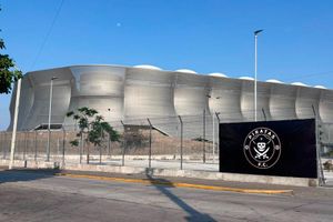 ¡CONFIRMAN A CARLOS VIVES PRESIDENTE DE PIRATAS FC!