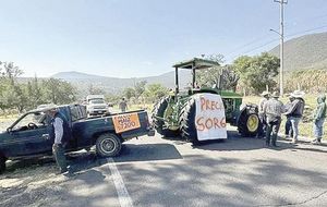 ¡FIJAN CAMPESINOS Y TRANSPORTISTAS 15 DEMANDAS!