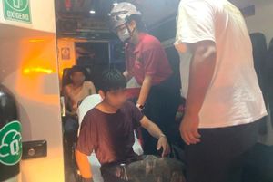 ¡RESCATAN A PESCADORES NÁUFRAGOS EN BARRILLAS!