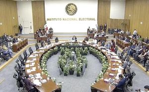 ¡DENUNCIA ANAYA 'MANO NEGRA' EN ELECCIÓN DE CONSEJO DEL INE!