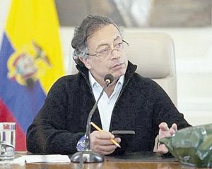 ¡PETRO AMENAZA CON CONGELAR LA NEGOCIACIÓN MÁS AVANZADA DE LA PAZ TOTAL!