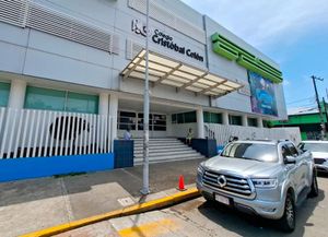 ¡SE ALARMAN POR SUPUESTAS AMENAZAS DE TIROTEO EN EL COLEGIO CRISTÓBAL COLÓN!