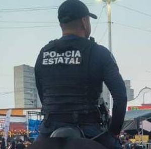 ¡ABUELITO ENSEÑA SUS MISERIAS ARRIBA DE LA MOTO!