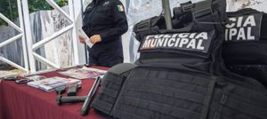 ¡APUÑALADA POR SU HERMANO!